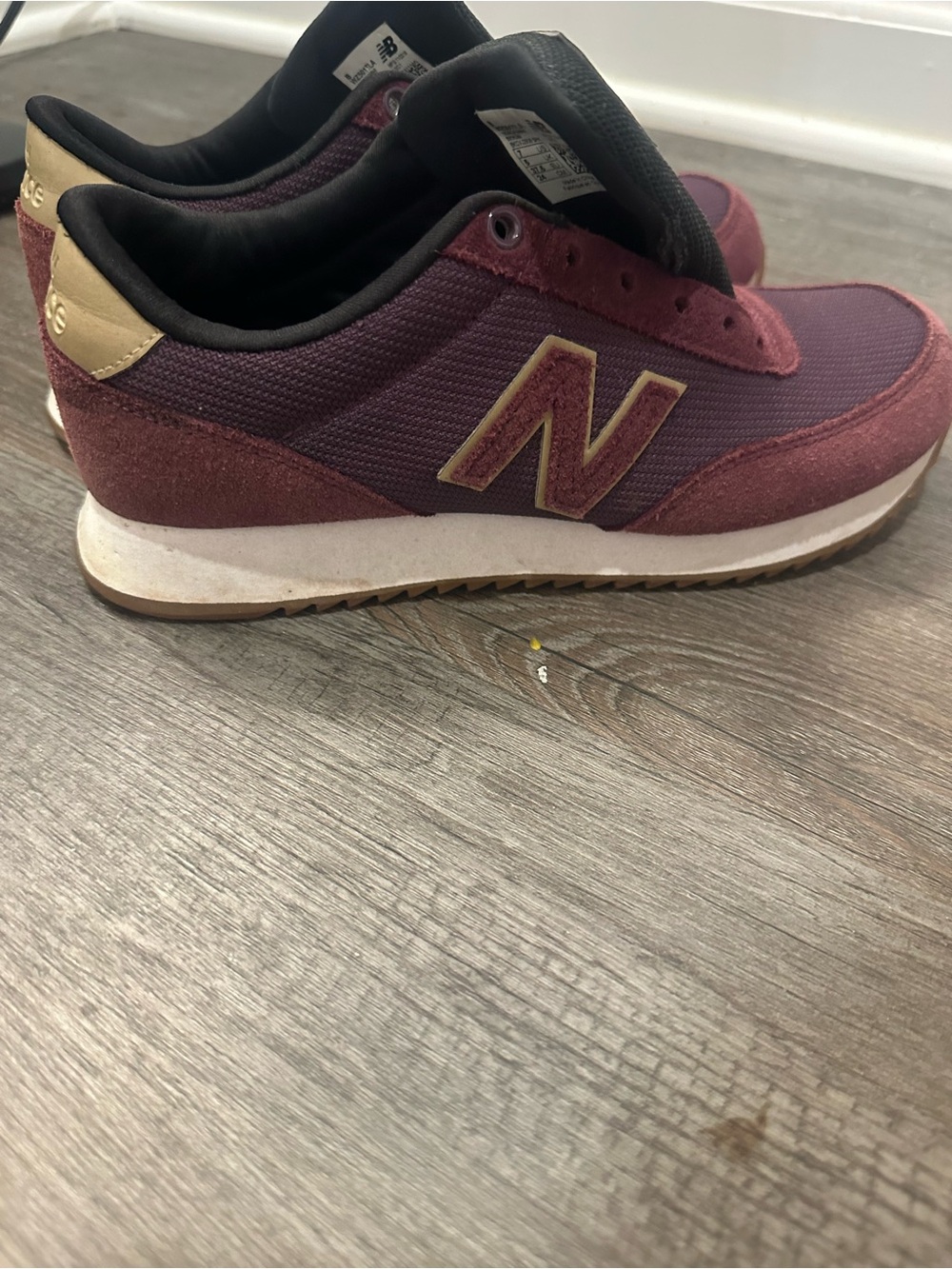 New Balance 501 Burgundy Low-Top Sneakers